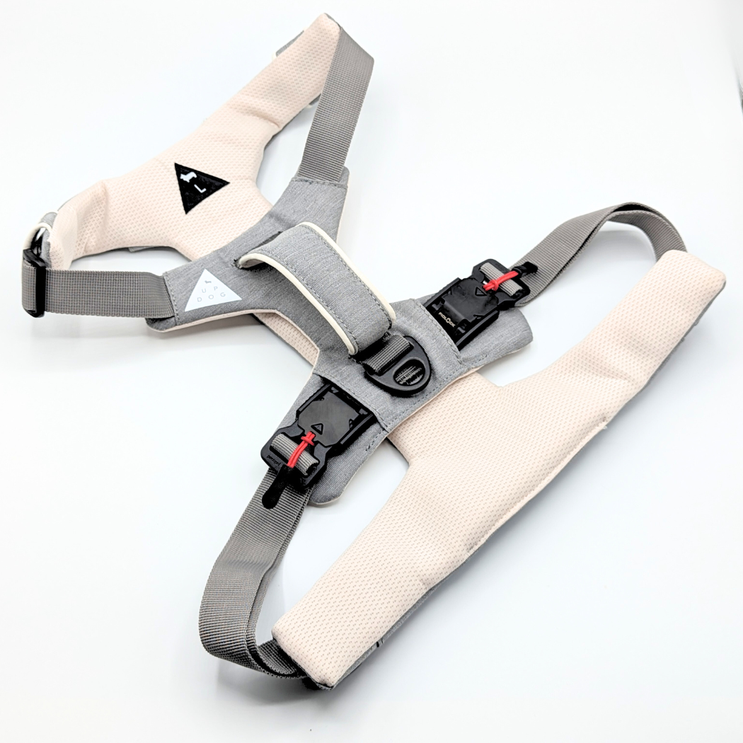 Front view of the large magnetic dog harness